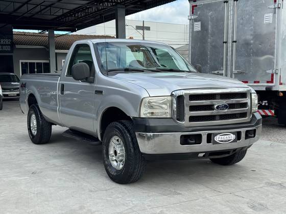 FORD F-250 3.9 XLT MAX POWER 4X4 CS DIESEL 2P MANUAL